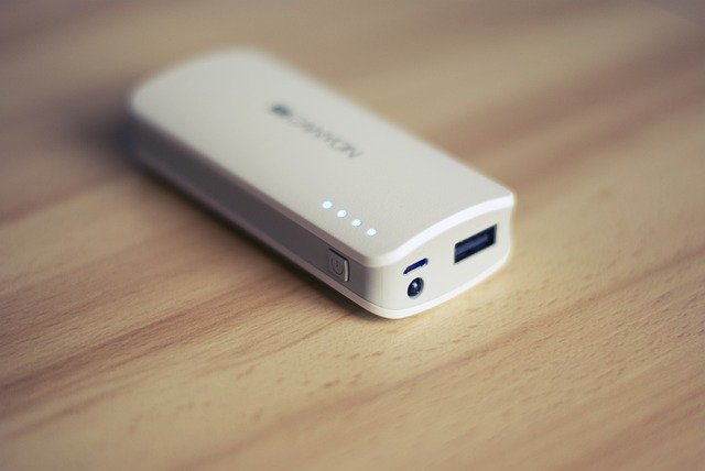 Gadget Tech Italia | Come Scegliere una Powerbank Multifunzione per Ogni Occasione