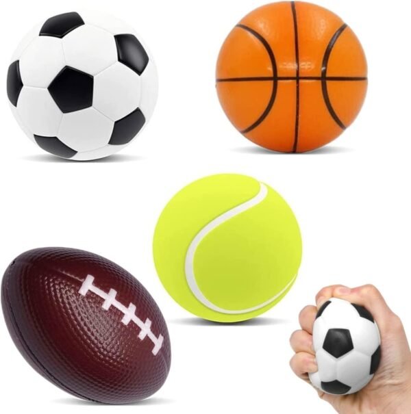 Steemjoey Set di 4 Sports Stress Balls Giocattolo Giocattolo di Ansia Sensoriale Gocattolo Stress Sollievo per Bambini Adulti, Include Pallacanestro, Calcio, Palla da Calcio, Palla da Tennis